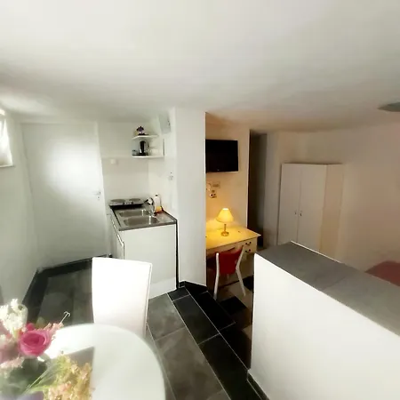 Andrea 4 Apartman *